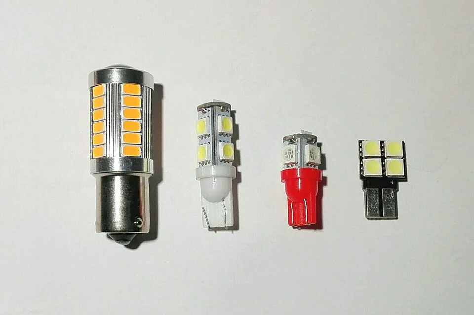 Referencia de cotización para surtido de bombillas LED para faros